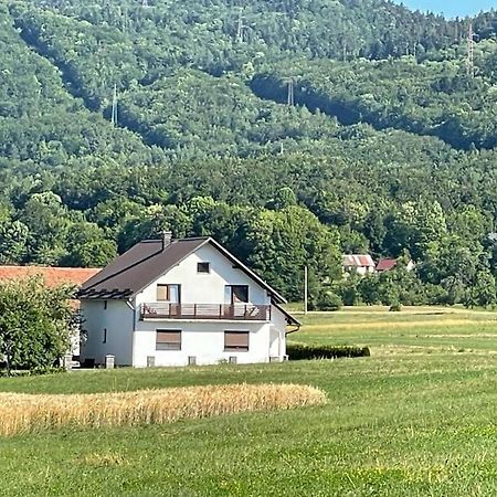 Apartman Pavenka Otočac Zewnętrze zdjęcie