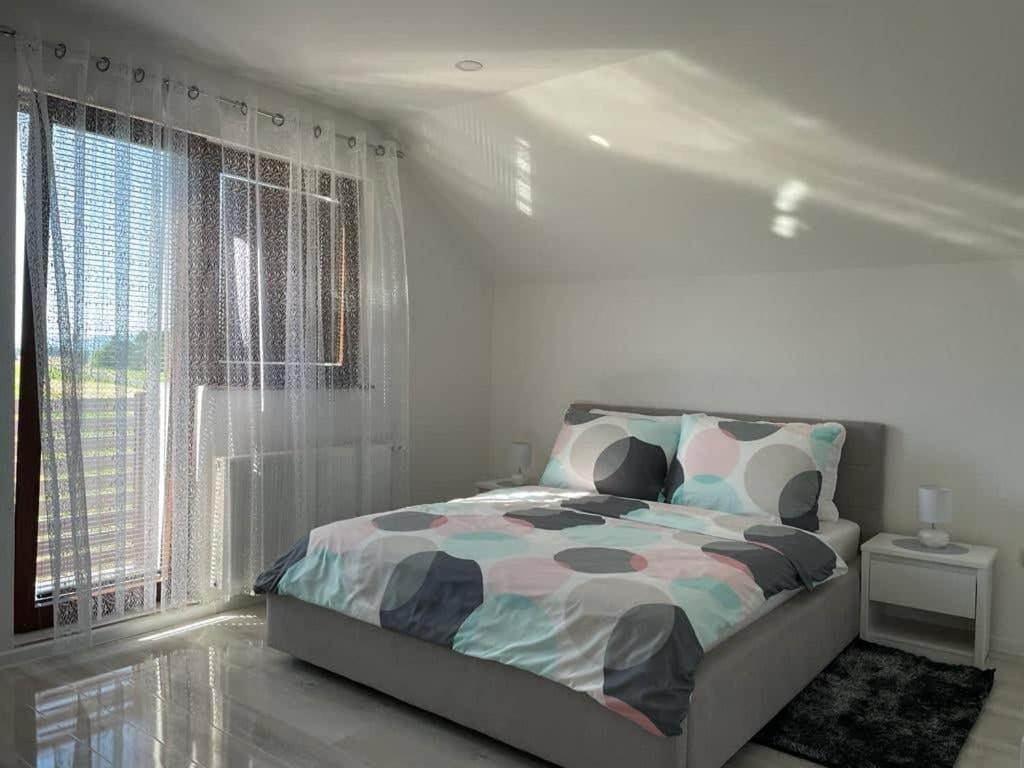 Apartman Pavenka Otočac Zewnętrze zdjęcie