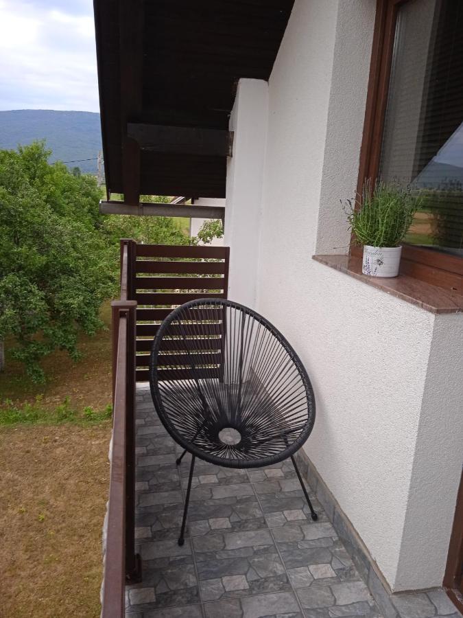 Apartman Pavenka Otočac Zewnętrze zdjęcie