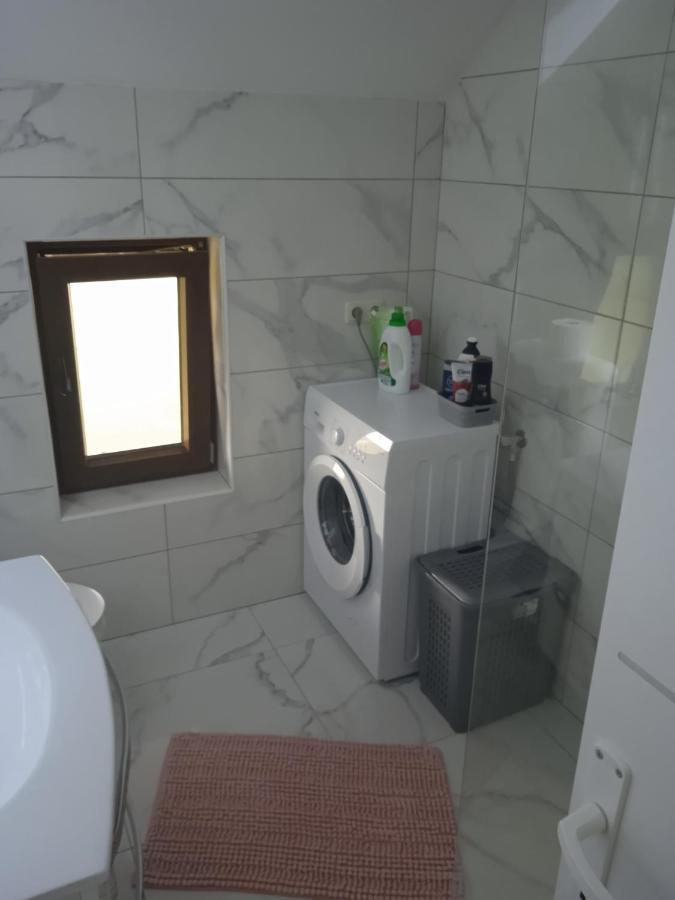 Apartman Pavenka Otočac Zewnętrze zdjęcie